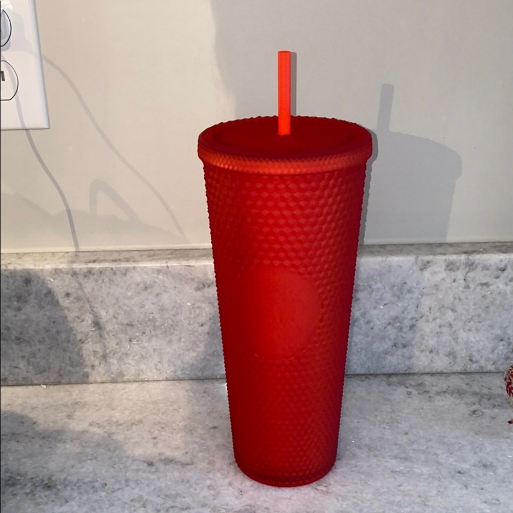 STARBUCKS RED MATTE STUDDED TUMBLER! Rare!❤️